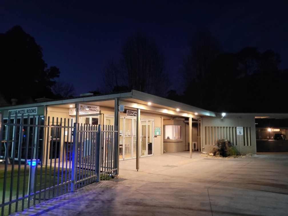 The Bright Motor Inn מראה חיצוני תמונה